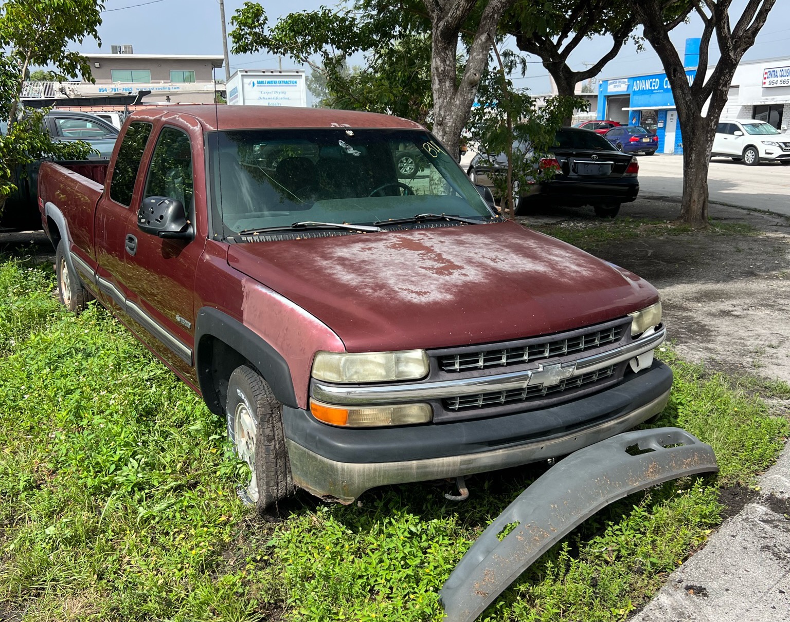 Junk car being picked up for cash in Miami-Dade County, FL